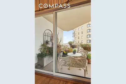 200 E End Avenue #10KL, New York City, NY 10128 - Photo 4