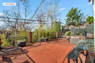 81-22 Haddon St, New York City, NY 11432 - Photo 12