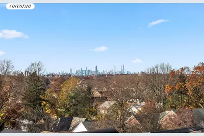 81-22 Haddon Street, New York City, NY 11432 - Photo 10