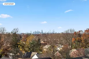 81-22 Haddon St, New York City, NY 11432 - Photo 10