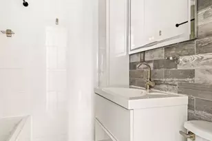 414 Elmwood Ave, New York City, NY 11230 - Photo 8