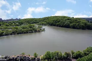 2400 Johnson Ave, New York City, NY 10463 - Photo 4