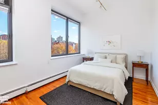 2 Cornelia St, New York, NY 10014 - Photo 8