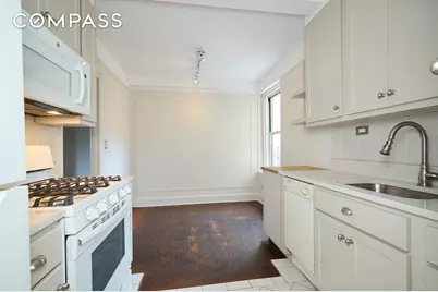 433 W 34th Street #6A, New York City, NY 10001 - Photo 6