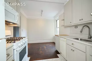 433 W 34th St., New York City, NY 10001 - Photo 6