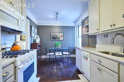 433 W 34th Street #6A, New York City, NY 10001 - Photo 6