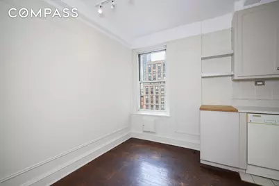 433 W 34th Street #6A, New York City, NY 10001 - Photo 8