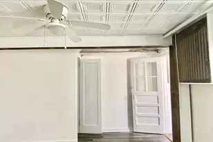 2025 E 34th St, New York City, NY 11234 - Photo 2