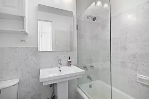 51 W 82 St, New York City, NY 10024 - Photo 10