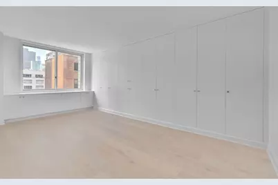 220 E 65th Street #11-C, New York City, NY 10065 - Photo 6