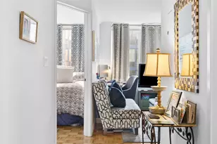 404 E 76th St, New York City, NY 10021 - Photo 4