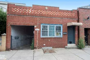 18-21 26th Rd, New York City, NY 11102 - Photo 1