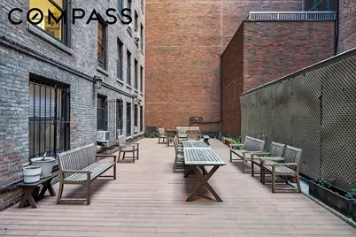 150 E 49th Street #9D, New York City, NY 10017 - Photo 10