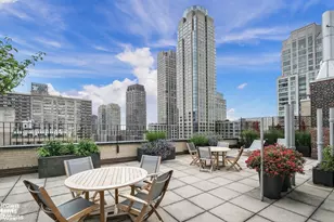 322 W 72nd St, New York City, NY 10023 - Photo 10