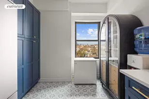 303 Beverley Rd, New York City, NY 11218 - Photo 4