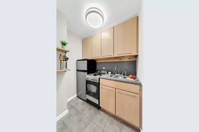 7259 Shore Road #5H, New York City, NY 11209 - Photo 6