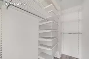 516 W 47th St, New York City, NY 10036 - Photo 8