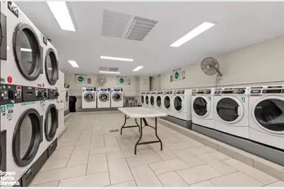 245 E 54th Street #27M, New York City, NY 10022 - Photo 10