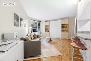 393 W 49th St, New York City, NY 10019 - Photo 2