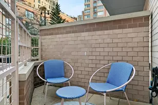 393 W 49th St, New York City, NY 10019 - Photo 6