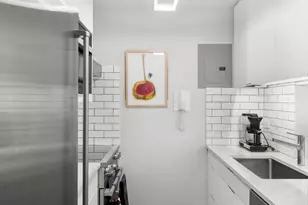 1065 Park Ave, New York City, NY 10128 - Photo 10