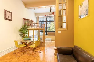 310 E 46th St, New York City, NY 10017 - Photo 2