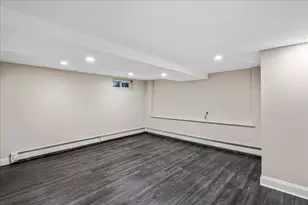 70-43 Nansen St, New York City, NY 11375 - Photo 30