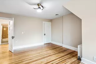 40 Slocum Crescent, New York City, NY 11375 - Photo 28