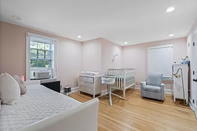 116-33 Union Turnpike, New York City, NY 11375 - Photo 20