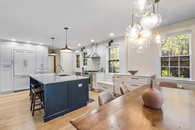 116-33 Union Turnpike, New York City, NY 11375 - Photo 10