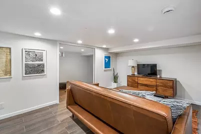 116-33 Union Turnpike, New York City, NY 11375 - Photo 32