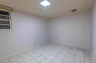 244-19 Grand Central Pkwy, Little Neck, NY 11362 - Photo 16