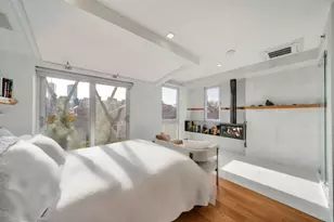 16 Minetta Ln, New York City, NY 10012 - Photo 12