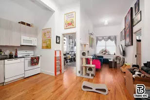 1068 Putnam Ave, New York City, NY 11221 - Photo 2