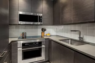 641 5th Ave, New York City, NY 10022 - Photo 8