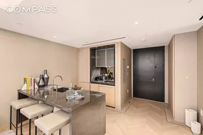 685 5th Avenue #6B, New York City, NY 10022 - Photo 2