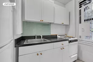 17 W 64th St, New York City, NY 10023 - Photo 4