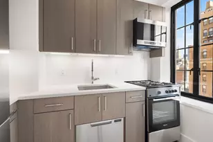 201 W 16th St, New York City, NY 10011 - Photo 4