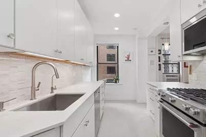 215 W 75th Street #11D, New York City, NY 10023 - Photo 4