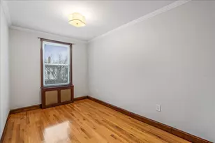 68-48 Juno St, New York City, NY 11375 - Photo 32