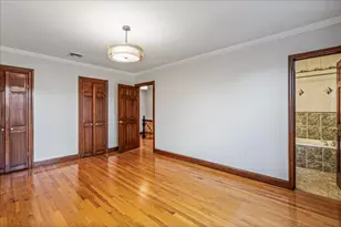 68-48 Juno St, New York City, NY 11375 - Photo 24