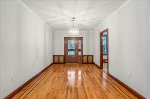 68-48 Juno St, New York City, NY 11375 - Photo 8