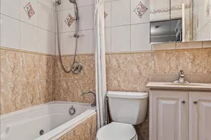 68-48 Juno St, New York City, NY 11375 - Photo 34