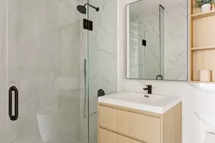 37-34 33rd St, New York City, NY 11101 - Photo 6