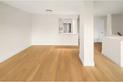 625 Main Street #321, New York City, NY 10044 - Photo 2