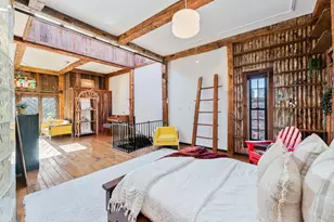 463 W 47th St, New York City, NY 10036 - Photo 18