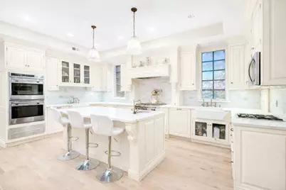 850 E 23rd Street #private house, New York City, NY 11210 - Photo 24