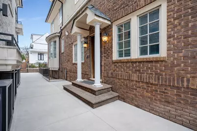 850 E 23rd Street #private house, New York City, NY 11210 - Photo 22