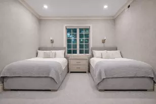 850 E 23rd St, New York City, NY 11210 - Photo 18