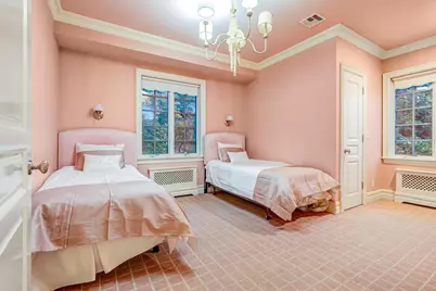 850 E 23rd Street #private house, New York City, NY 11210 - Photo 36